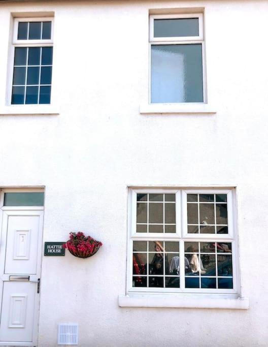 Sunny Seaside Beach House Lytham Centre Sleeps 8 Lytham St Annes Esterno foto