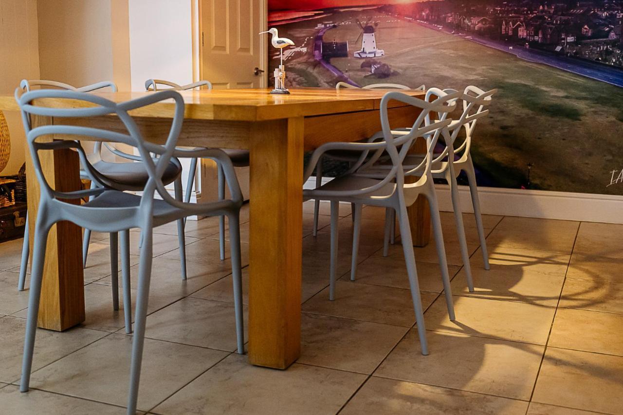 Sunny Seaside Beach House Lytham Centre Sleeps 8 Lytham St Annes Esterno foto